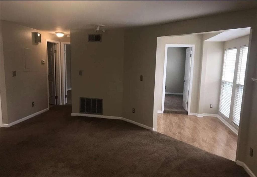 2 bedroom, 2 bathroom, 1,248 sq ft condominium for sale at 4241 Parkview Court, Stone Mountain, GA 30083 — photo 9