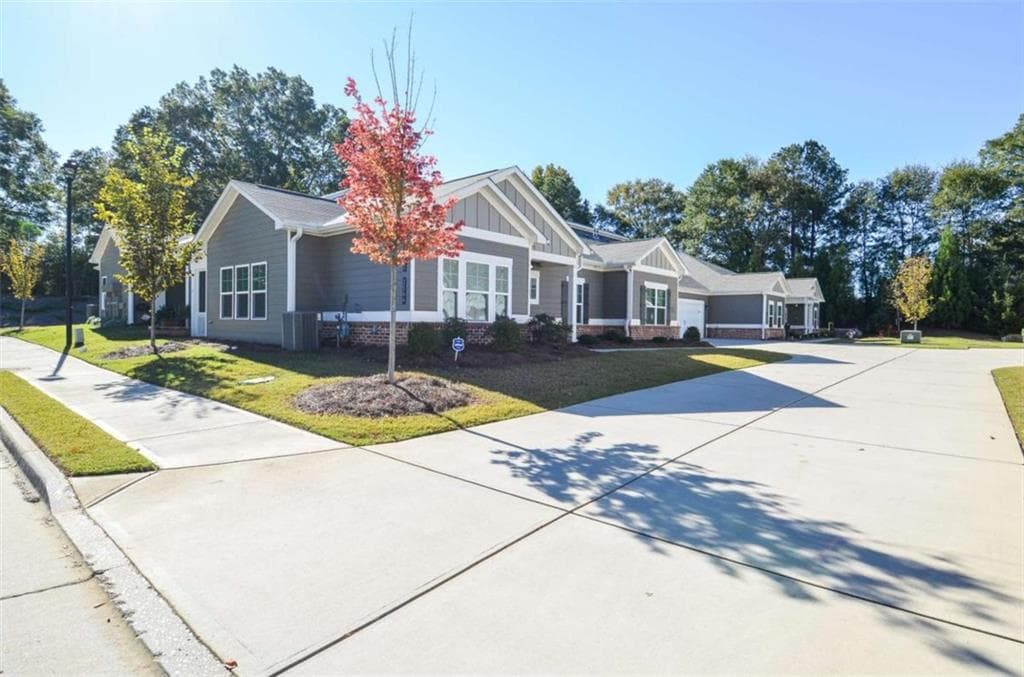 2562 Rathburn Circle, Loganville, GA 30052 — most recent listing photo