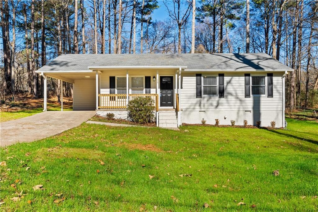 3 bedroom, 2 bathroom, 1,244 sq ft single family residence sold at 114 Vincent Avenue, Stockbridge, GA 30281