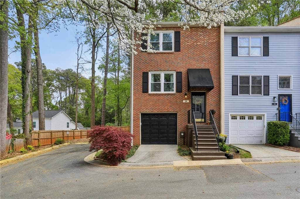 3 bedroom, 4 bathroom, 1,798 sq ft townhouse sold at 222 Forkner Drive #18, Decatur, GA 30030