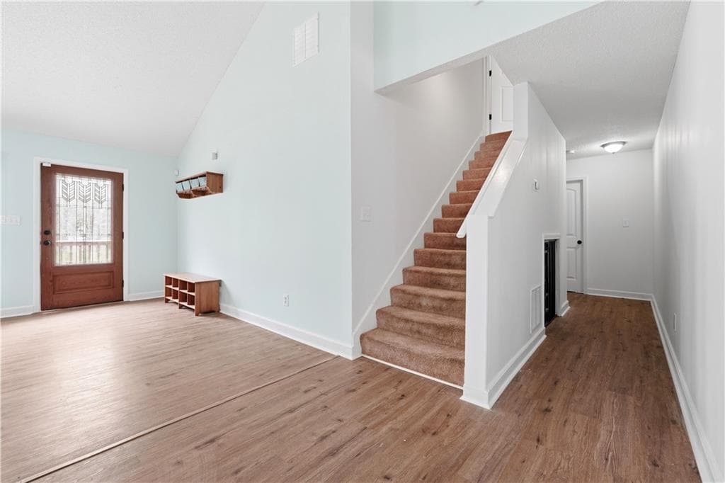 4 bedroom, 3 bathroom, 2,856 sq ft single family residence for sale at 201 Arrow Wood Drive, Waleska, GA 30183 — photo 4