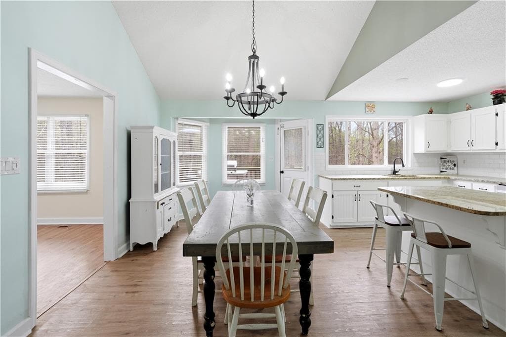 4 bedroom, 3 bathroom, 2,856 sq ft single family residence for sale at 201 Arrow Wood Drive, Waleska, GA 30183 — photo 7