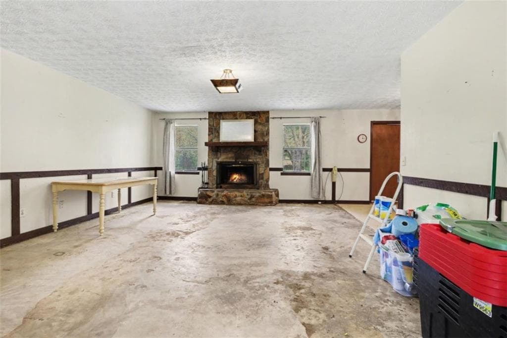 3 bedroom, 2 bathroom, 1,576 sq ft single family residence for sale at 120 Carriage Circle, Stockbridge, GA 30281 — photo 6