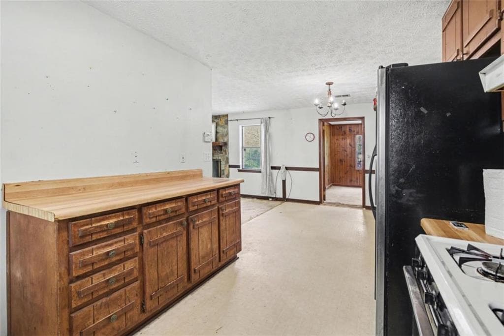 3 bedroom, 2 bathroom, 1,576 sq ft single family residence for sale at 120 Carriage Circle, Stockbridge, GA 30281 — photo 10