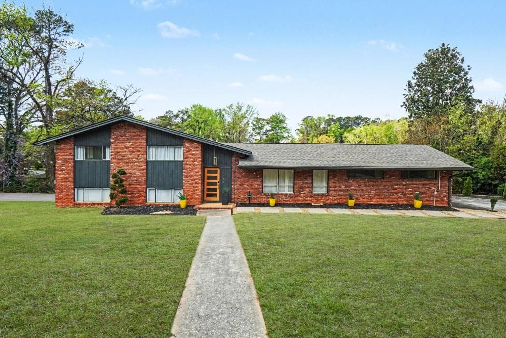 4233 Palm Springs Drive, East Point, GA 30344 — most recent listing photo