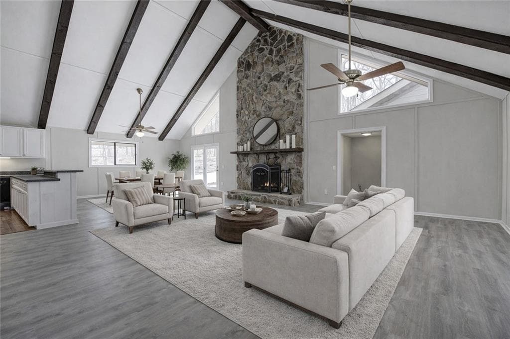 3 bedroom, 3 bathroom, 1,914 sq ft single family residence for sale at 30 Tamarack Court, Jasper, GA 30143 — photo 2