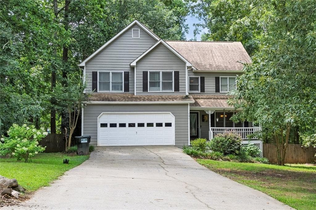 131 Banyon Court