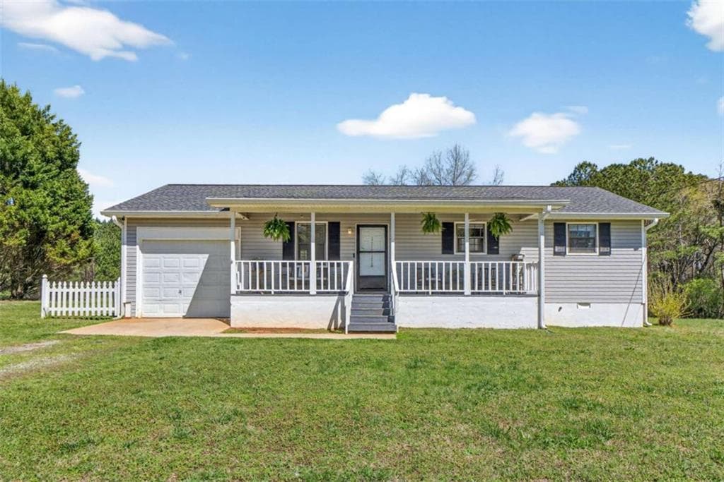 3 bedroom, 2 bathroom, 1,050 sq ft single family residence sold at 8195 Wilkerson Mill Road, Palmetto, GA 30268