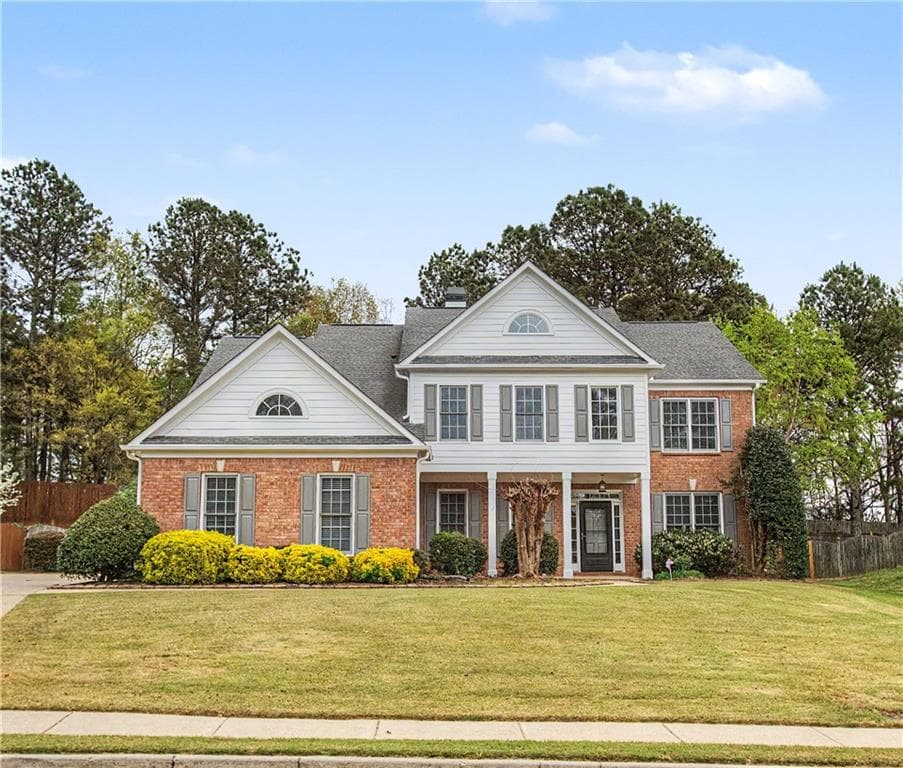 5 bedroom, 4 bathroom, 3,015 sq ft single family residence for sale at 2725 Ivy Hill Drive, Buford, GA 30519 — photo 2
