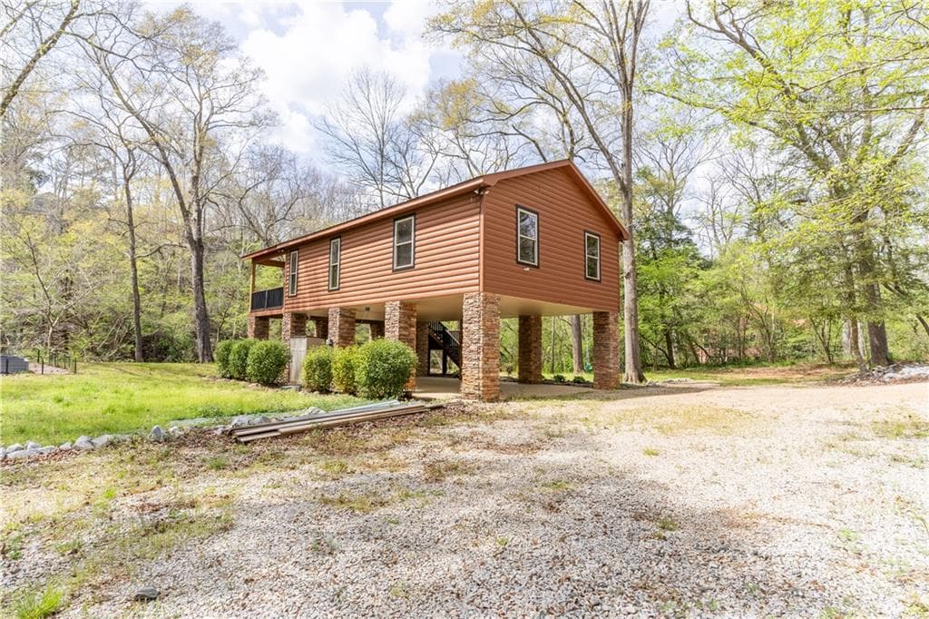 2 bedroom, 1 bathroom, 864 sq ft single family residence for sale at 597 Meadow Brook Lane, Royston, GA 30662 — photo 4