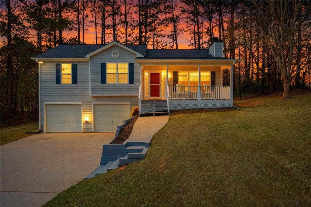 135 Lenox Court, Hiram, GA 30141 — most recent listing photo