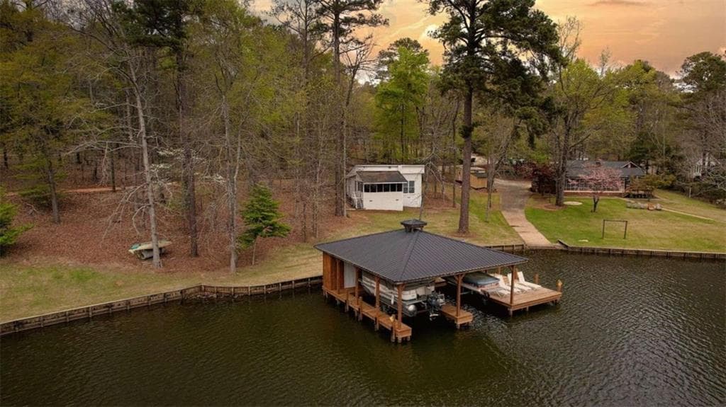 2 bedroom, 1 bathroom, 1,050 sq ft single family residence for sale at 1697 County Line Ext, Mansfield, GA 30055 — photo 4