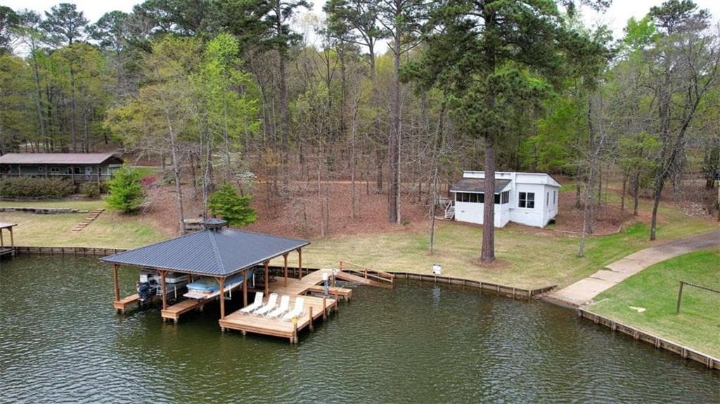 2 bedroom, 1 bathroom, 1,050 sq ft single family residence for sale at 1697 County Line Ext, Mansfield, GA 30055 — photo 5