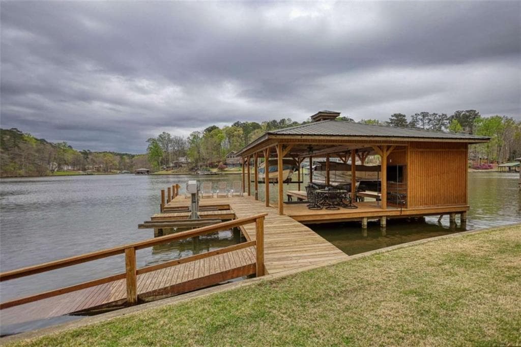 2 bedroom, 1 bathroom, 1,050 sq ft single family residence for sale at 1697 County Line Ext, Mansfield, GA 30055 — photo 10
