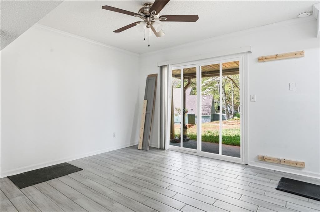 3 bedroom, 3 bathroom, 1,311 sq ft condominium for sale at 393 Promenade Court, Marietta, GA 30064 — photo 7