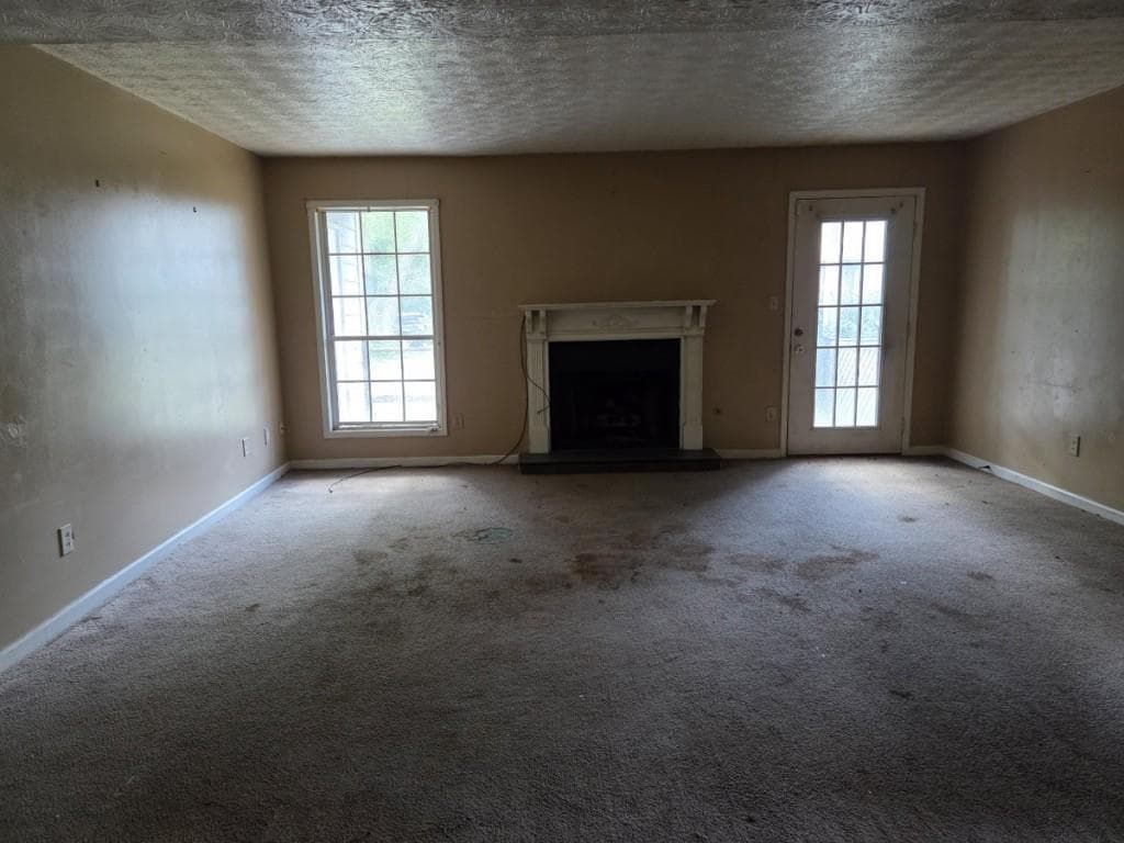 2 bedroom, 2 bathroom, 1,238 sq ft condominium for sale at 9460 Cypress Lane, Jonesboro, GA 30238 — photo 3