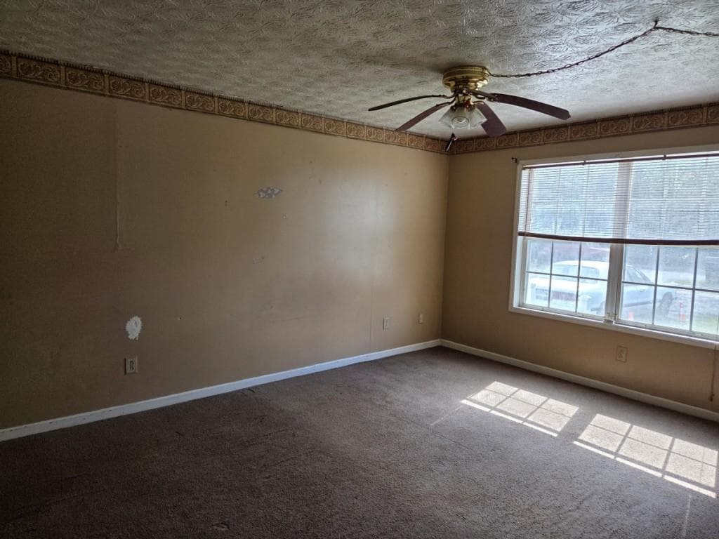 2 bedroom, 2 bathroom, 1,238 sq ft condominium for sale at 9460 Cypress Lane, Jonesboro, GA 30238 — photo 6