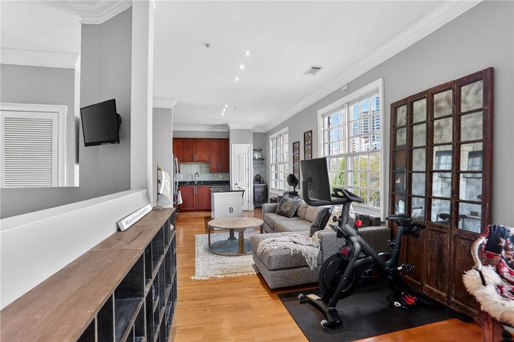 1 bedroom, 1 bathroom, 746 sq ft condominium for sale at 1055 Piedmont Avenue 406, Atlanta, GA 30309 — photo 7