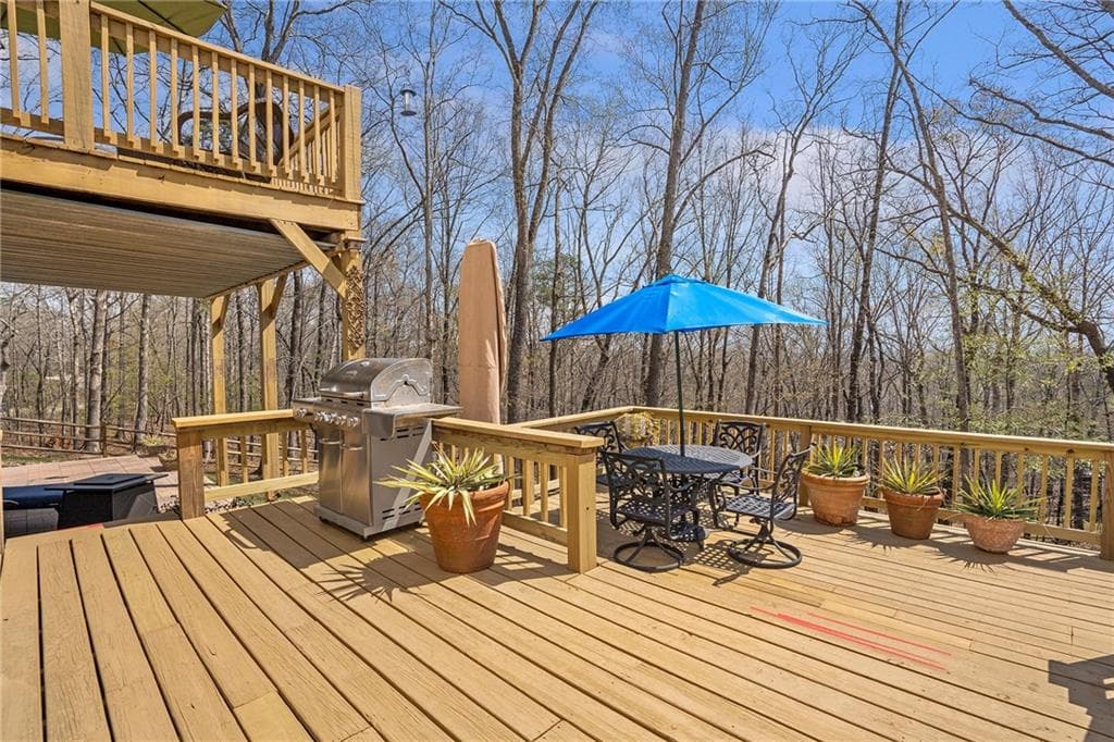 3 bedroom, 3 bathroom, 2,544 sq ft single family residence for sale at 5234 Laurel Lane, Gainesville, GA 30506 — photo 7