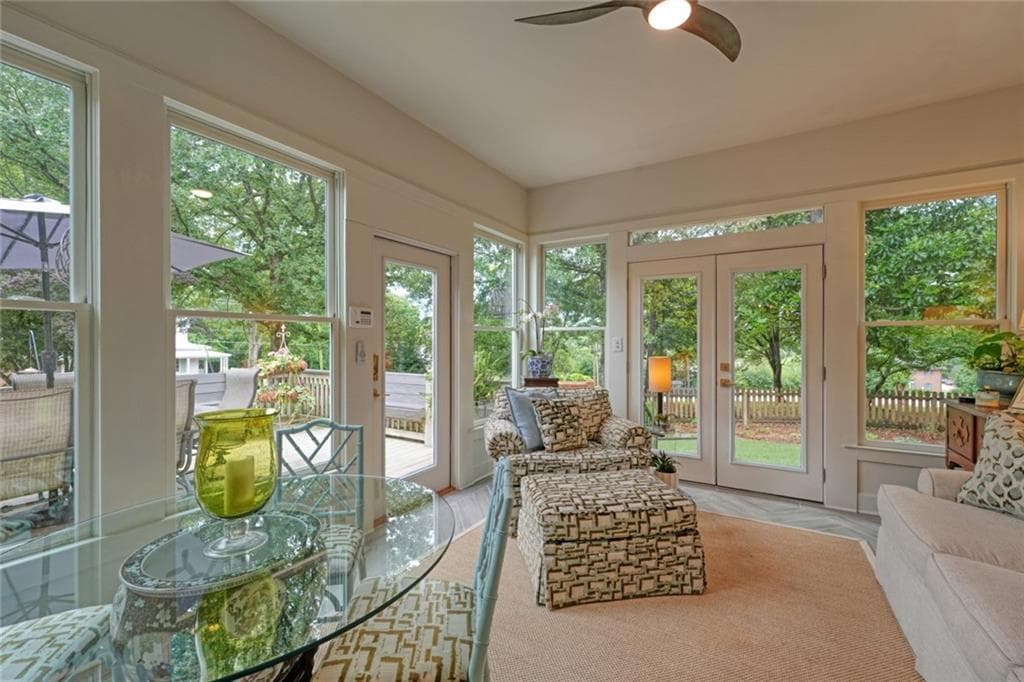 3 bedroom, 3 bathroom, 3,076 sq ft single family residence under contract at 155 Oakpark Court, Mcdonough, GA 30253 — photo 8