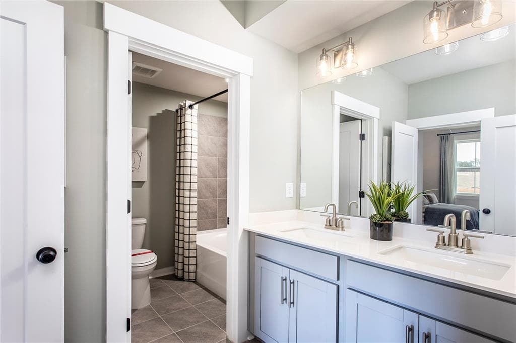 5 bedroom, 4 bathroom, 3,143 sq ft single family residence for sale at 2247 Velvet Sage Way, Marietta, GA 30066 — photo 8