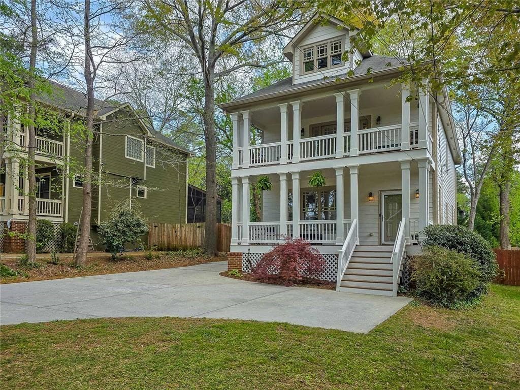 3 bedroom, 3 bathroom, 1,788 sq ft single family residence sold at 1548 Thomas Road, Decatur, GA 30032