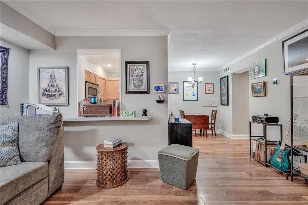 1 bedroom, 1 bathroom, 768 sq ft condominium for sale at 3083 Colonial Way M, Atlanta, GA 30341 — photo 6