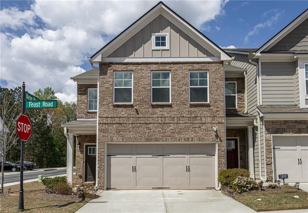 7691 Feast Road, Fairburn, GA 30213 — most recent listing photo