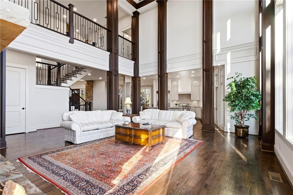 5 bedroom, 5 bathroom, 6,138 sq ft single family residence for sale at 261 Falcon Heights, Big Canoe, GA 30143 — photo 9