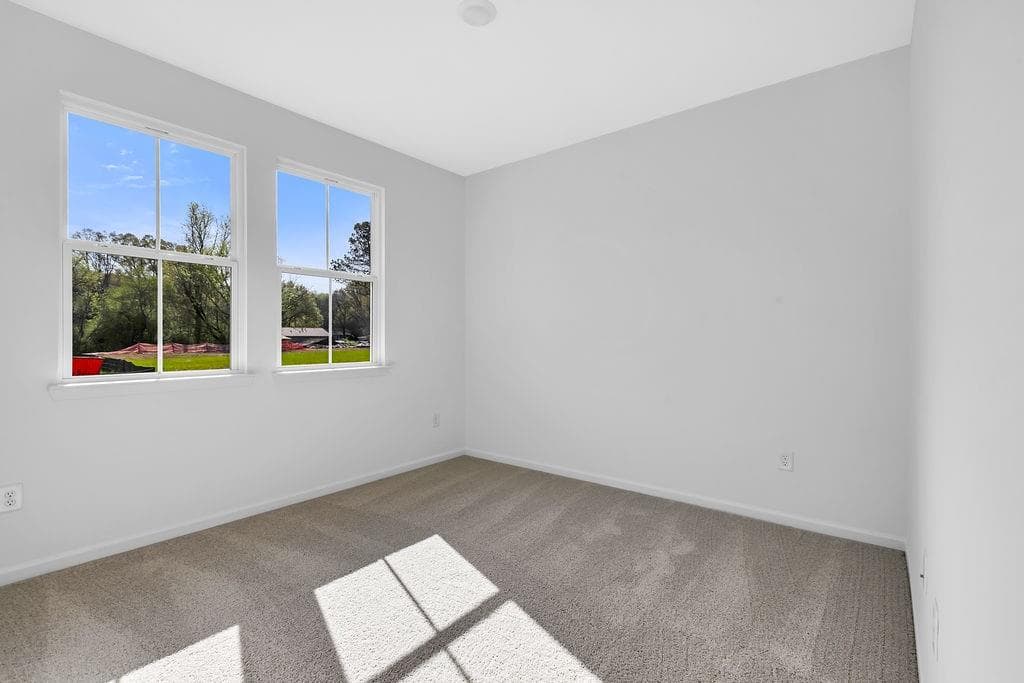 3 bedroom, 2 bathroom, 1,377 sq ft single family residence for sale at 167 Sweet Water Lane, Rome, GA 30161 — photo 9