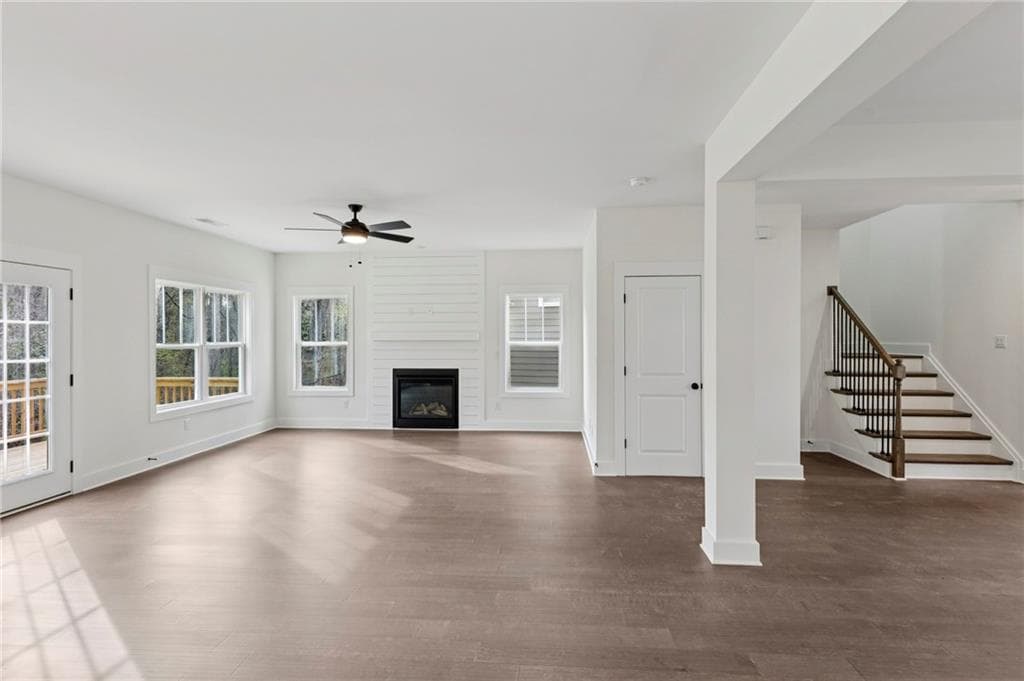 4 bedroom, 4 bathroom, 2,523 sq ft single family residence for sale at 2645 MILLS Bend, Decatur, GA 30034 — photo 3