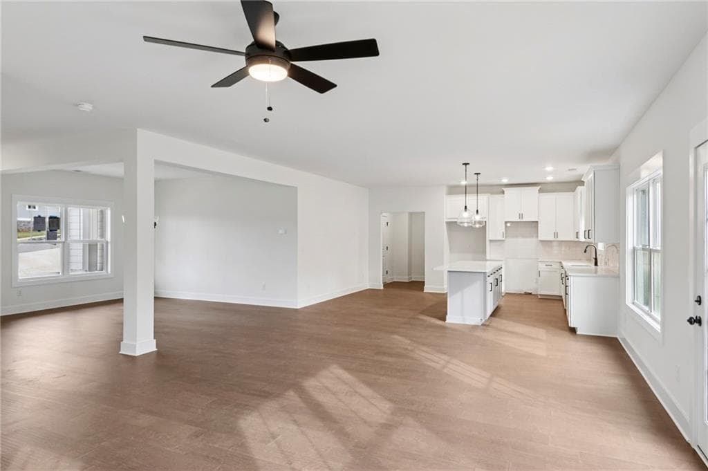 4 bedroom, 4 bathroom, 2,523 sq ft single family residence for sale at 2645 MILLS Bend, Decatur, GA 30034 — photo 4