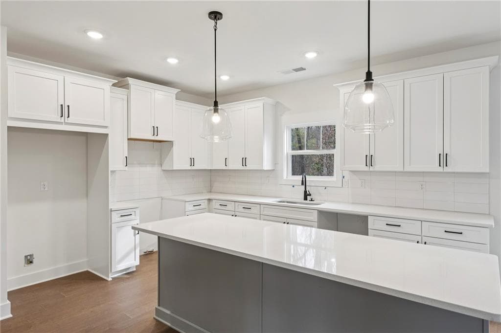4 bedroom, 4 bathroom, 2,523 sq ft single family residence for sale at 2645 MILLS Bend, Decatur, GA 30034 — photo 5