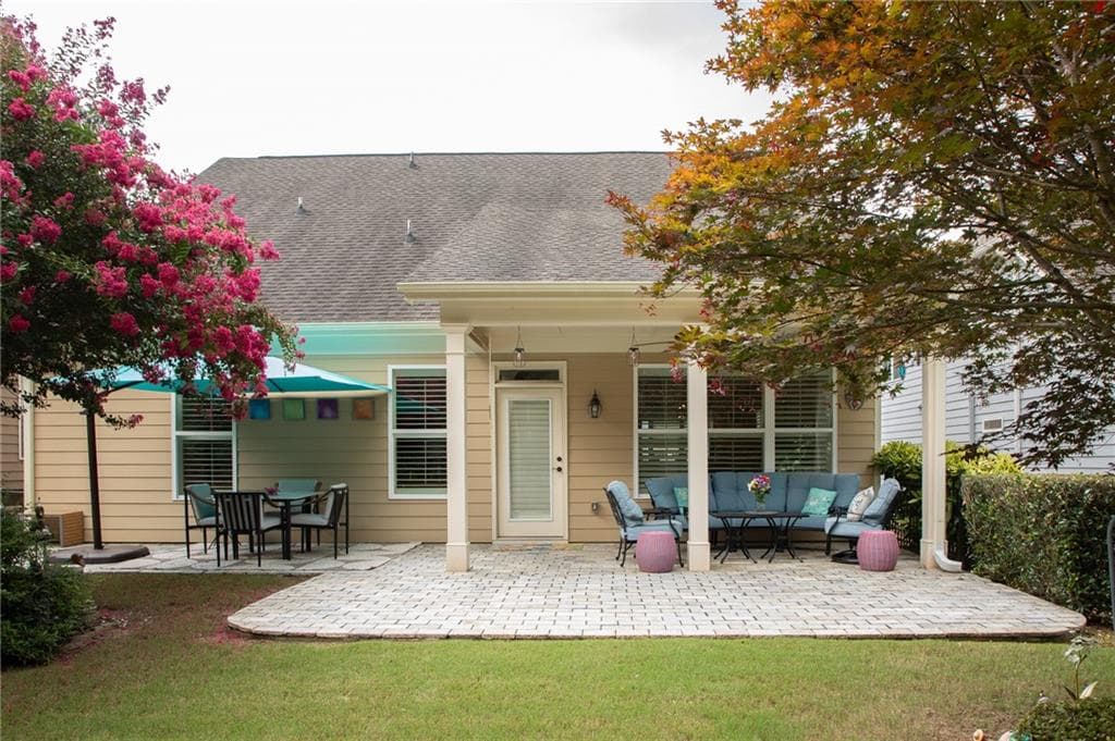 3 bedroom, 3 bathroom, 2,014 sq ft single family residence for sale at 3541 Cresswind Parkway, Gainesville, GA 30504 — photo 2