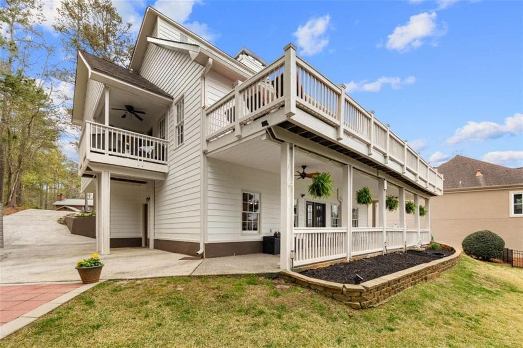 4 bedroom, 3 bathroom, 3,280 sq ft single family residence for sale at 10119 Waterside Court, Villa Rica, GA 30180 — photo 6