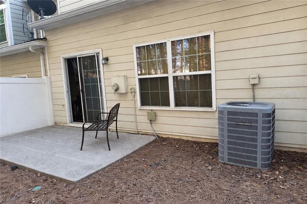 3 bedroom, 3 bathroom, 1,732 sq ft townhouse for rent at 2129 Meadow Peak Road, Duluth, GA 30097 for $2,100 a month — photo 9