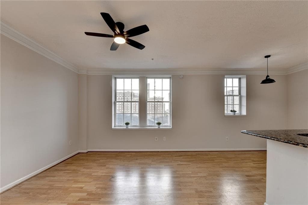 1 bedroom, 1 bathroom, 899 sq ft condominium for sale at 800 Peachtree Street 505, Atlanta, GA 30308 — photo 3