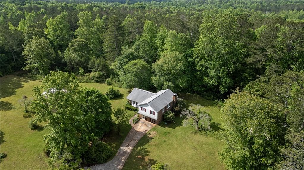 4 bedroom, 3 bathroom, 2,102 sq ft single family residence for sale at 768 Burwell Road, Carrollton, GA 30117 — photo 6