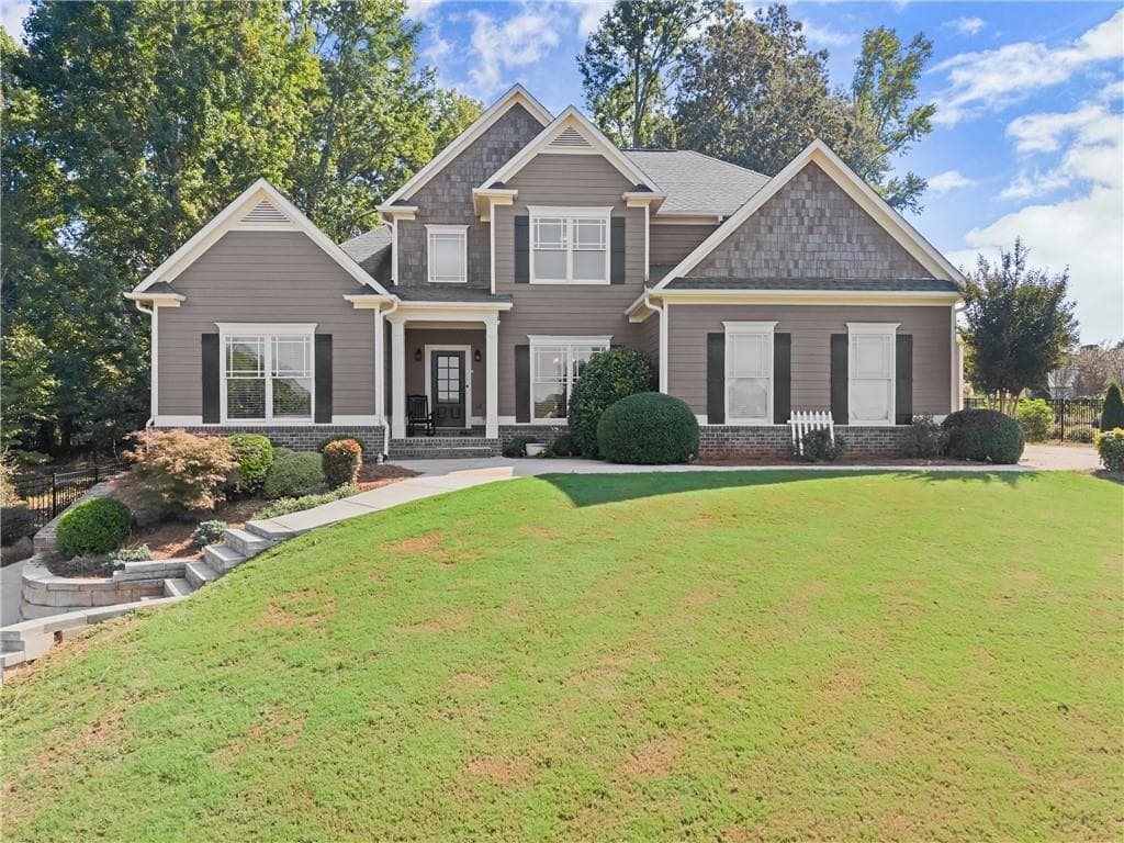 5 bedroom, 4 bathroom, 4,607 sq ft single family residence under contract at 799 Traditions Way, Jefferson, GA 30549 — photo 3