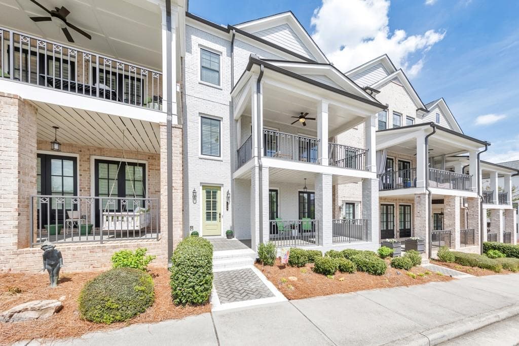 118 Harlow Circle, Roswell, GA 30076 — most recent listing photo