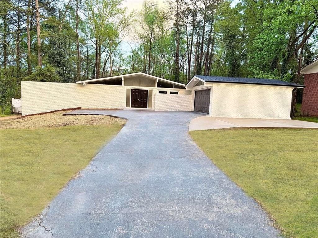 2533 Amalfi Drive, Conyers, GA 30012 — most recent listing photo