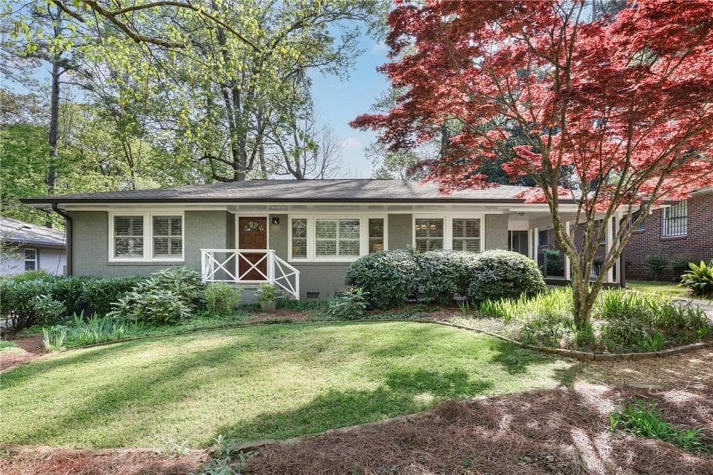 2 bedroom, 1 bathroom, 1,191 sq ft single family residence sold at 922 Stokeswood Avenue, Atlanta, GA 30316