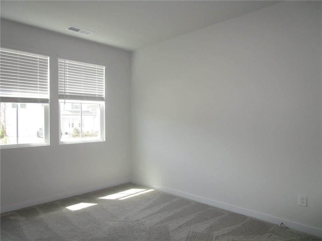 4 bedroom, 3 bathroom single family residence for rent at 5234 Mulberry Creek Way, Gainesville, GA 30542 for $2,400 a month — photo 3