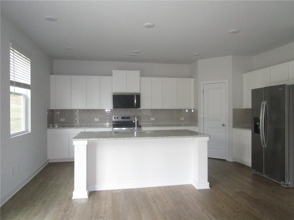 4 bedroom, 3 bathroom single family residence for rent at 5234 Mulberry Creek Way, Gainesville, GA 30542 for $2,400 a month — photo 10