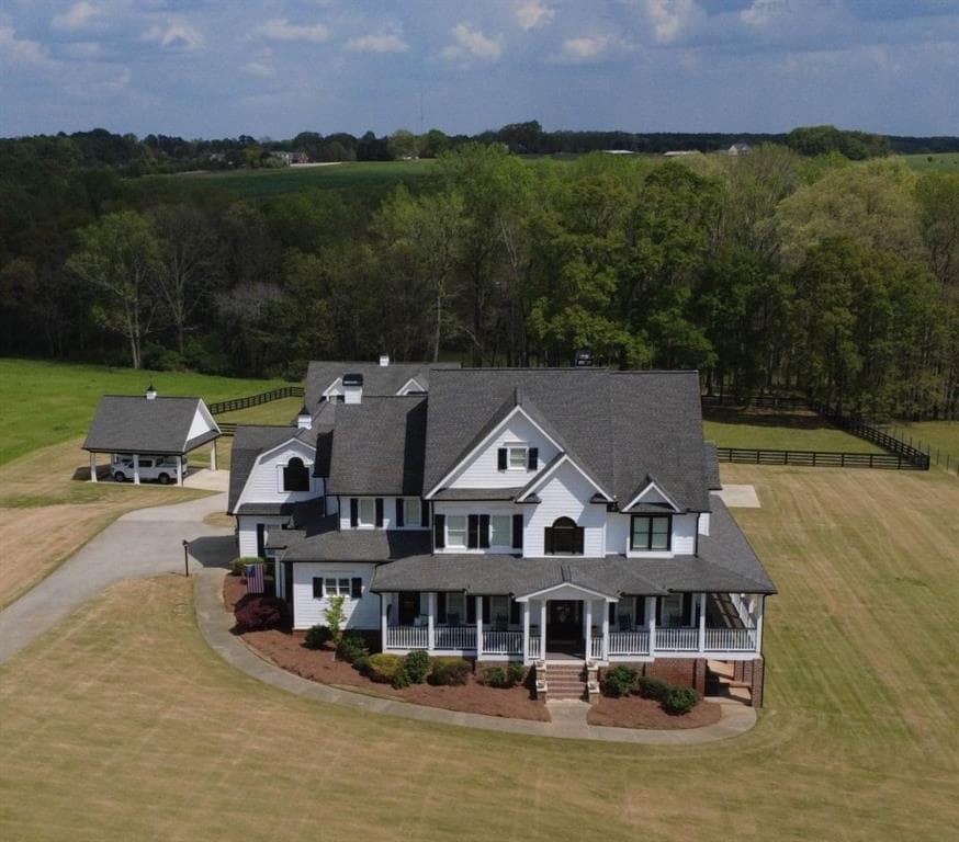 5 bedroom, 9 bathroom, 8,300 sq ft single family residence for sale at 3386 Chandler Road, Good Hope, GA 30641 — photo 4