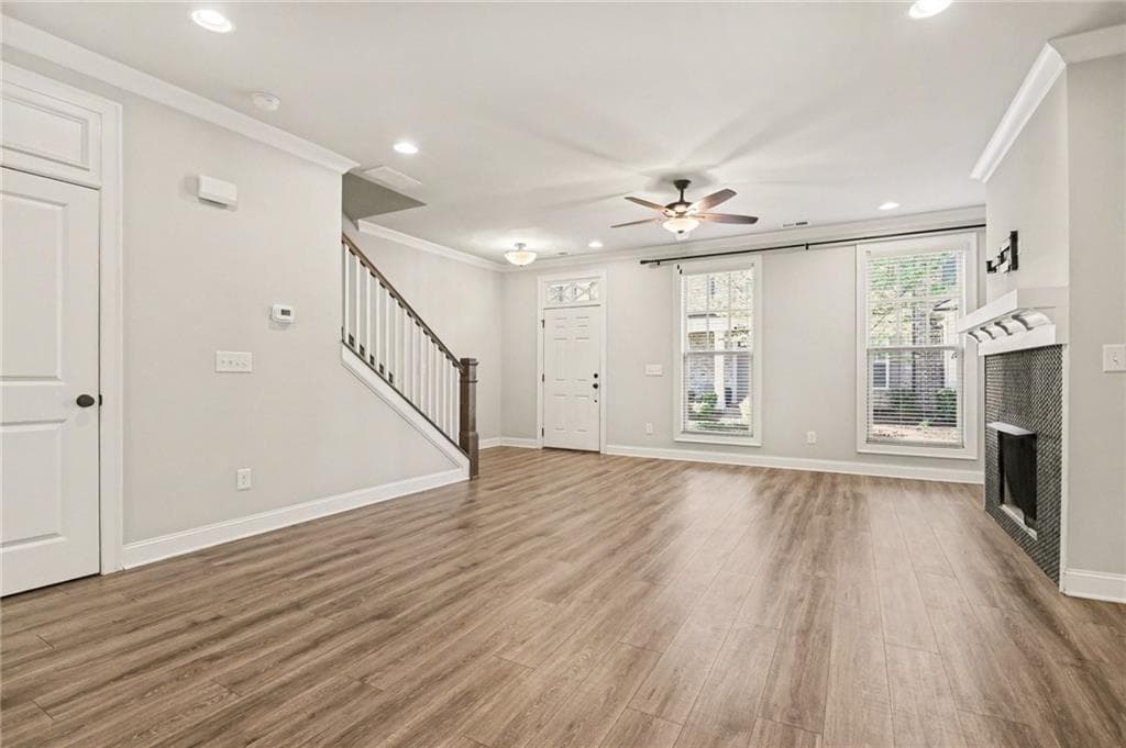 3 bedroom, 4 bathroom, 2,268 sq ft townhouse for sale at 4007 Vickery Glen, Roswell, GA 30075 — photo 7