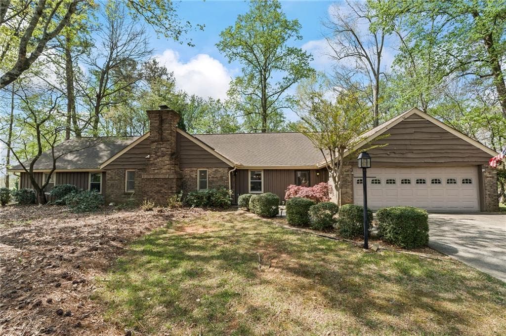 981 Clubland Way, Marietta, GA 30068 — most recent listing photo