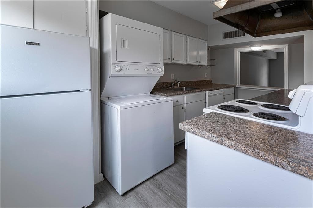 2 bedroom, 2 bathroom, 1,024 sq ft condominium for rent at 3071 Colonial Way E, Atlanta, GA 30341 for $1,600 a month — photo 7