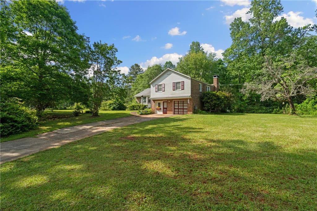 4 bedroom, 3 bathroom, 2,102 sq ft single family residence for sale at 768 Burwell Road, Carrollton, GA 30117 — photo 5