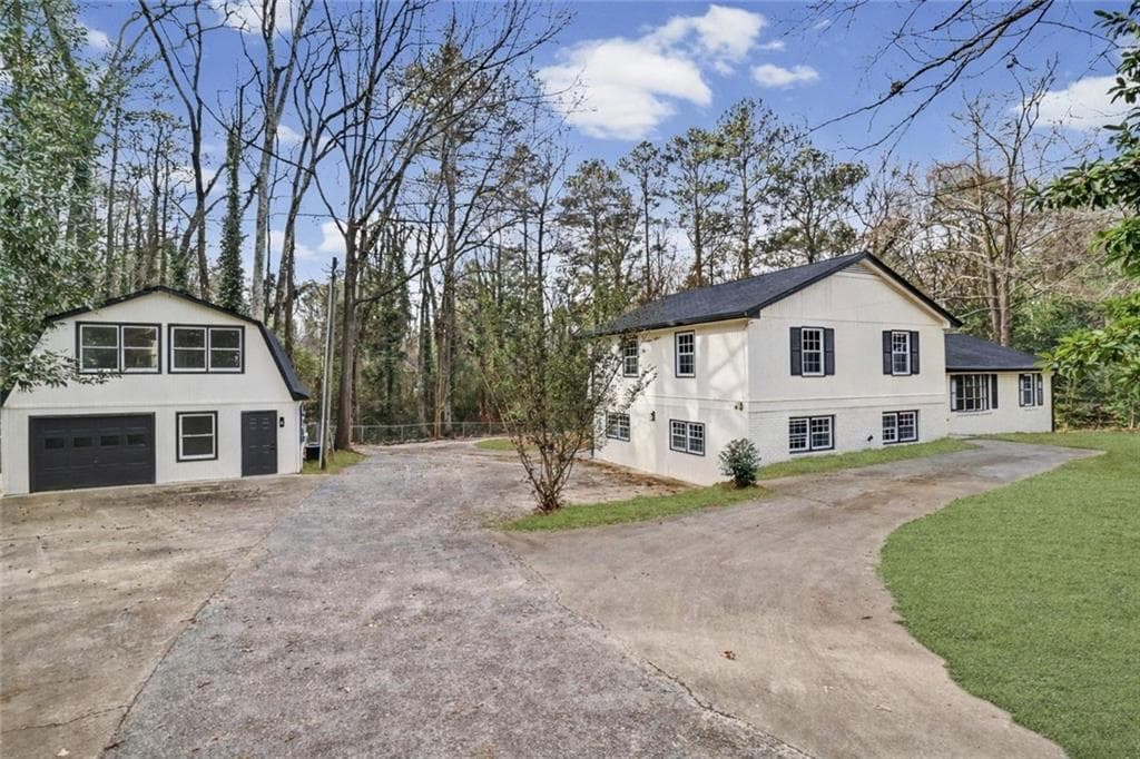 3560 Ebenezer Court